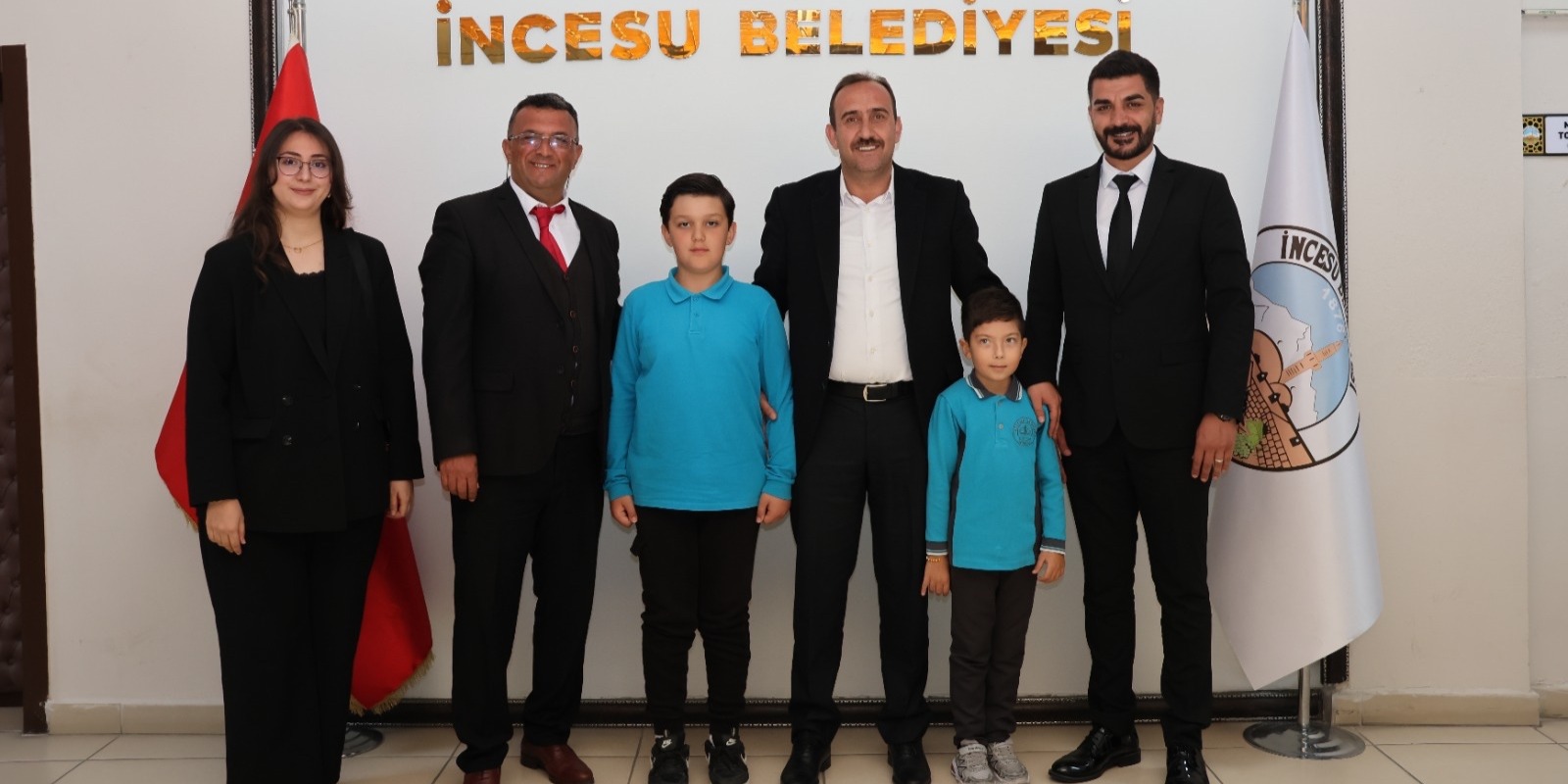 Başkan İlmek koltuğunu çocuklara devretti