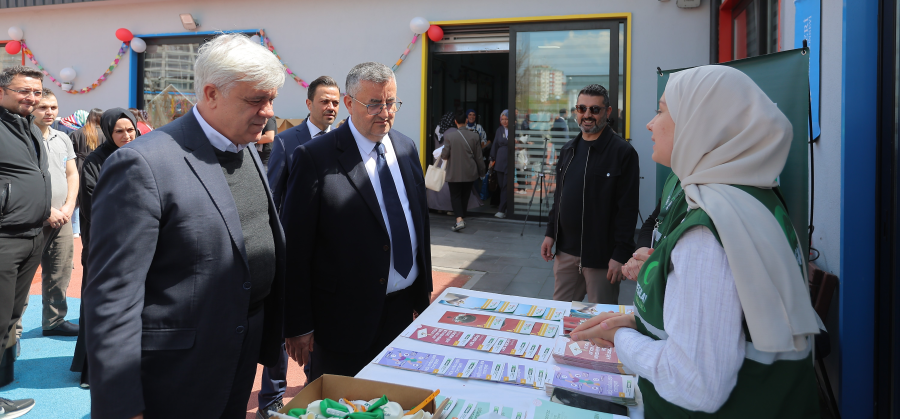 BÜYÜKŞEHİR’İN ÇOCUK KÜTÜPHANESİ’NDE “KAYSERİ KENT KONSEYİ 23 NİSAN” ETKİNLİĞİ