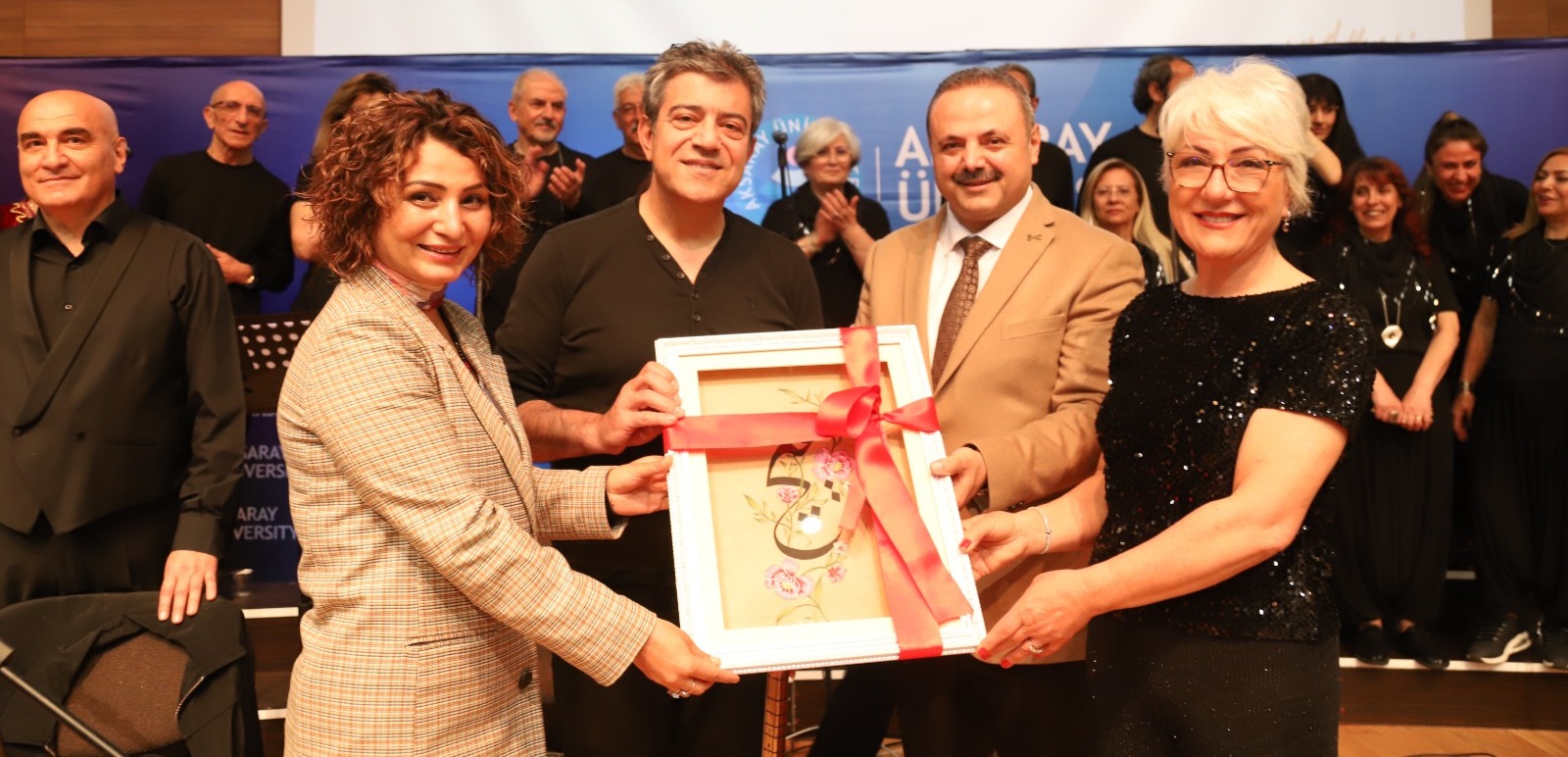 KİGDER KOROSU'NDAN AKSARAY'DA UNUTULMAZ KONSER