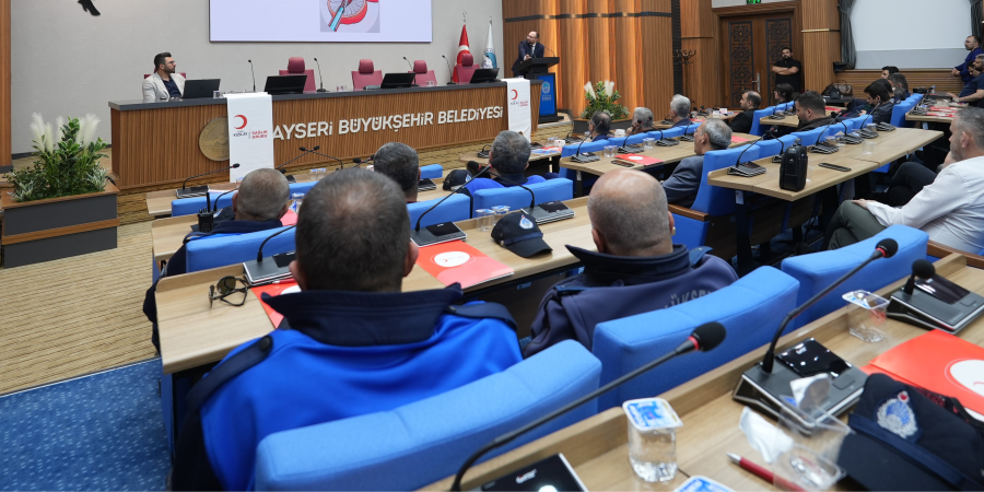 BÜYÜKŞEHİR’DEN “PROSTAT KANSERİNİN ÖNLENMESİ, TEŞHİSİ VE TEDAVİ YÖNTEMLERİ” EĞİTİMİ