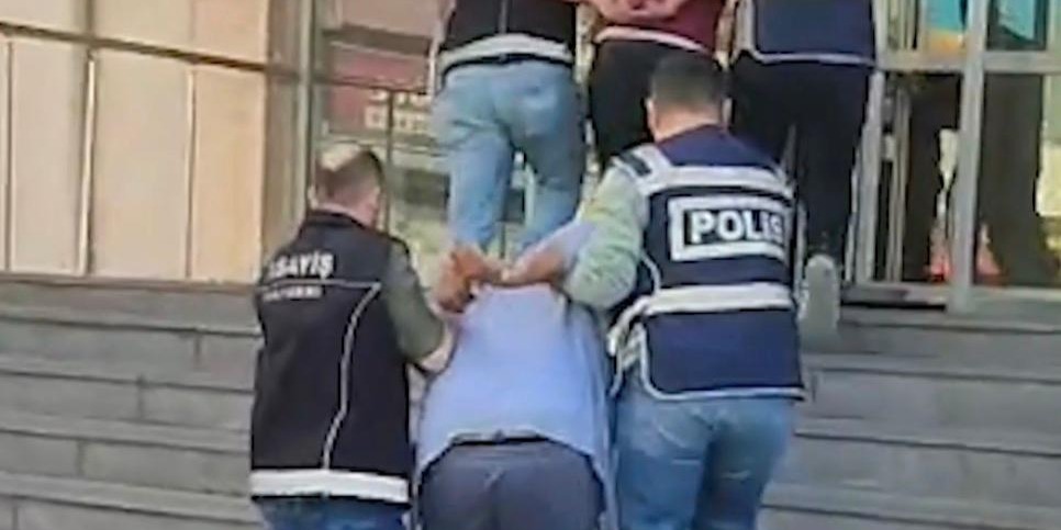 30 yıl 10 ay hapisle aranan 2 hükümlü yakalandı