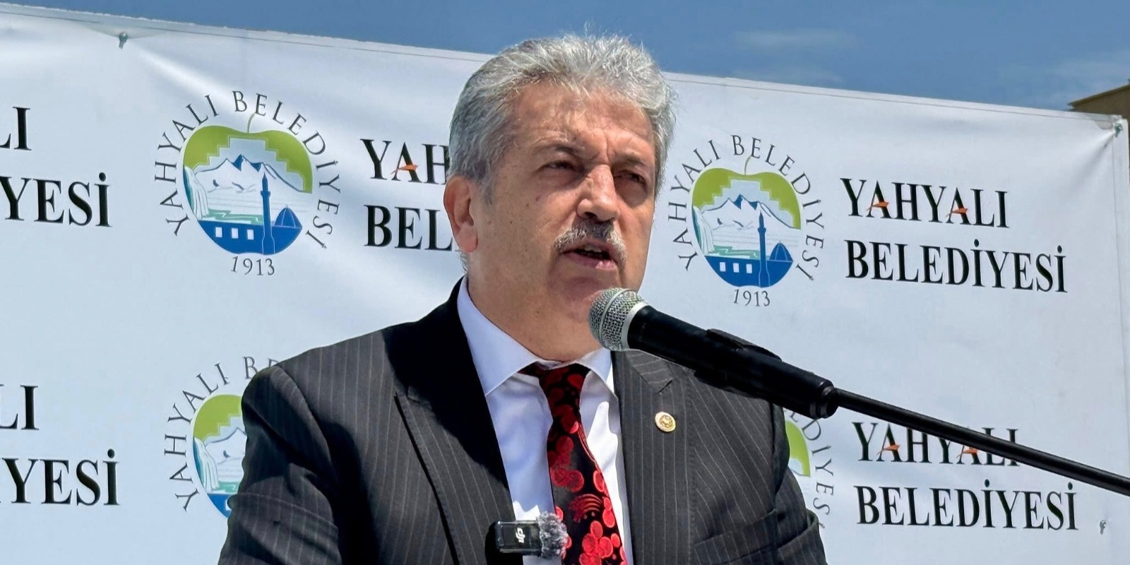 Yahyalı’da 4-6 Yaş Kur’an Kursu ve Diyanet Gençlik Merkezi’nin Temeli Atıldı.