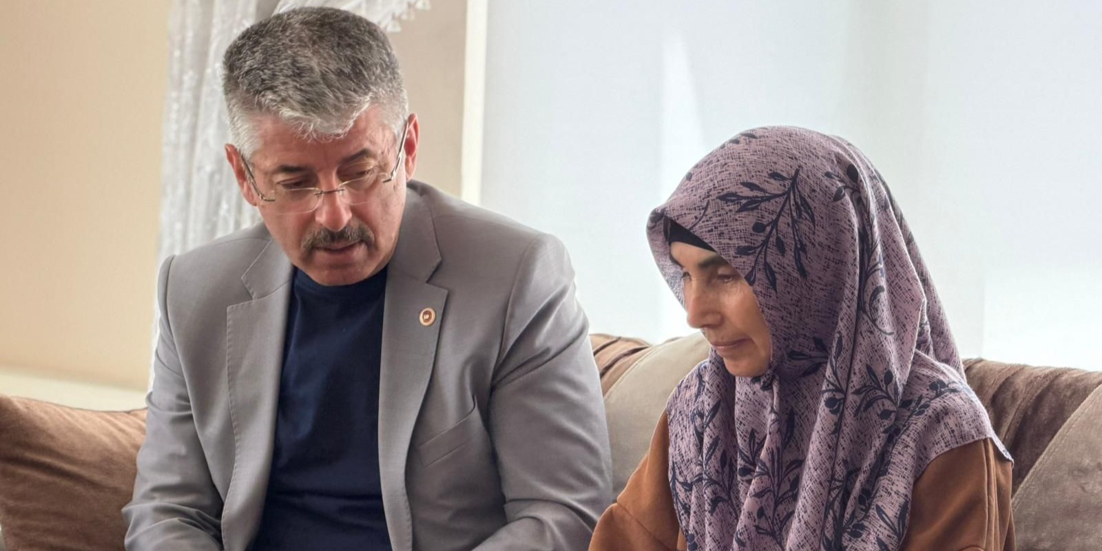 ÇOPUROĞLU: “ANNELER GÜNÜ’NDE İLK ZİYARET, DEVELİ’DE BİR ŞEHİT ANNEMİZE”