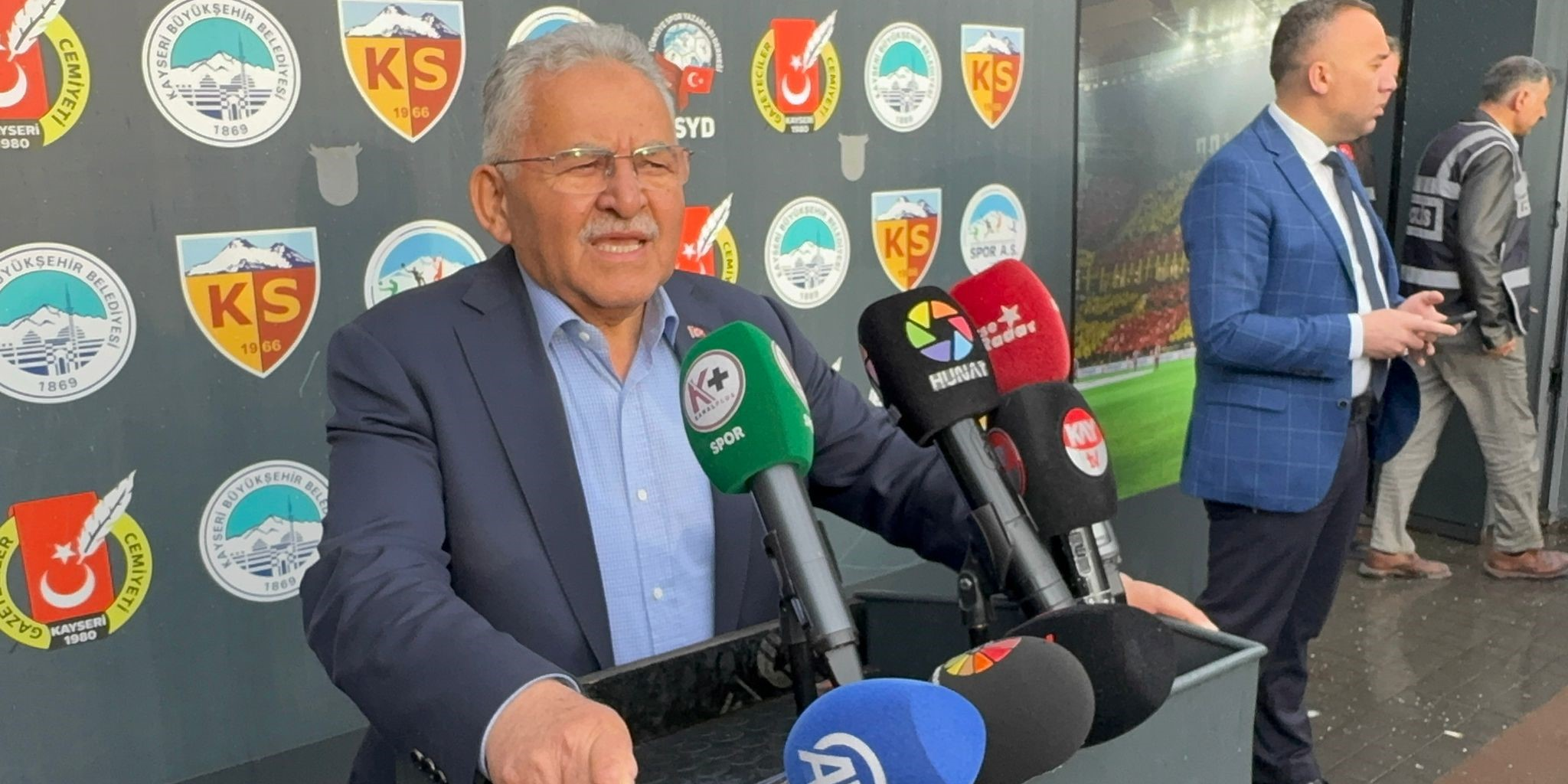 Başkan Büyükkılıç: Önümüzdeki sezon Kayserispor’umuz 1. Ligde oynayacak, üzgünüz