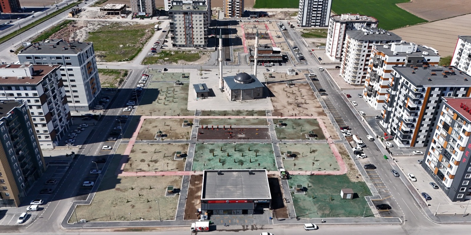 KAYSERİ BÜYÜKŞEHİR’DEN ŞEHİR HASTANESİ ÇEVRESİNE 4 YENİ YEŞİL ALAN