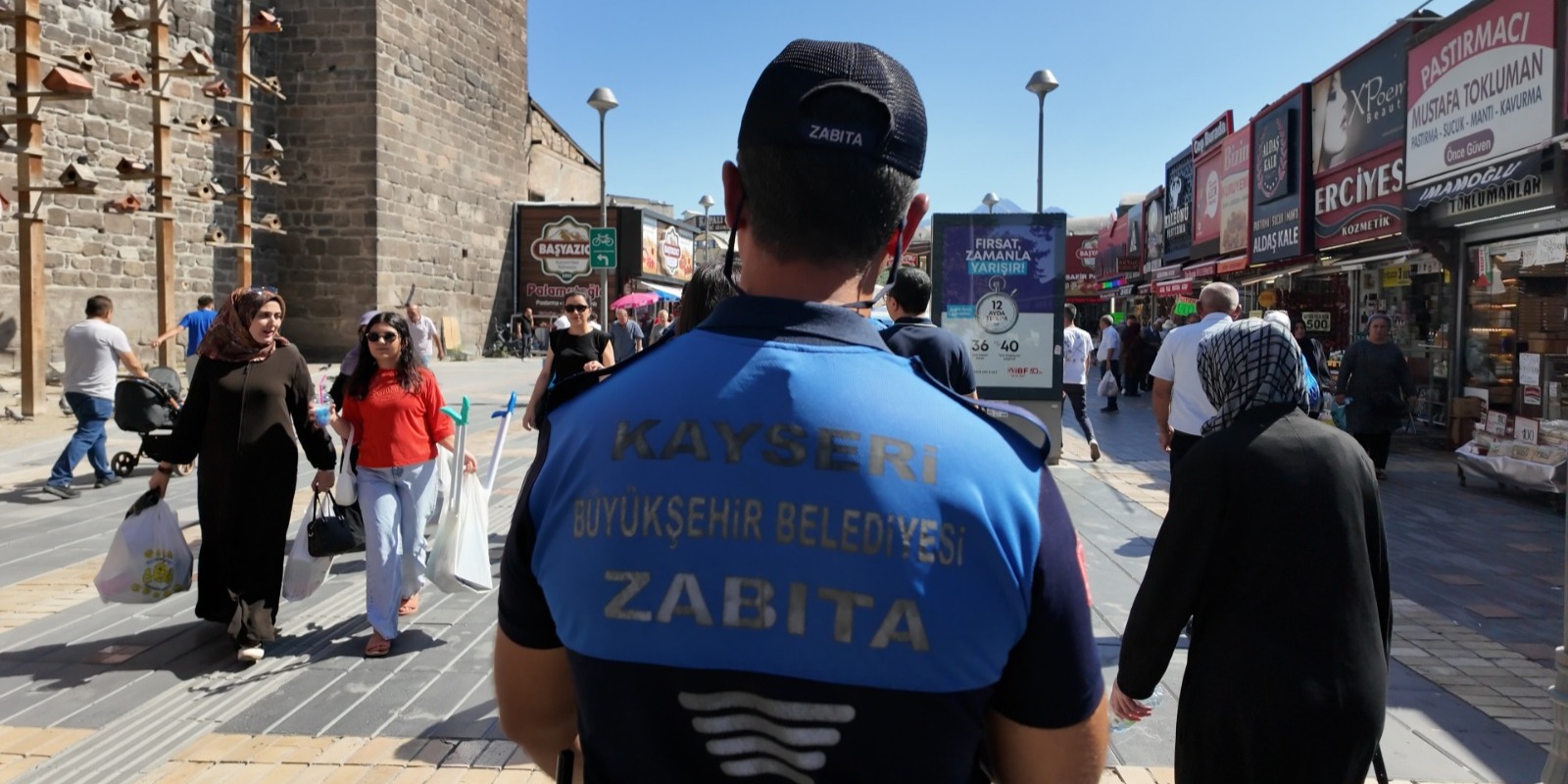 BÜYÜKŞEHİR ZABITASI’NDAN KURBAN BAYRAMI MESAİSİ: KOORDİNASYON TOPLANTISI GERÇEKLEŞTİRİLDİ