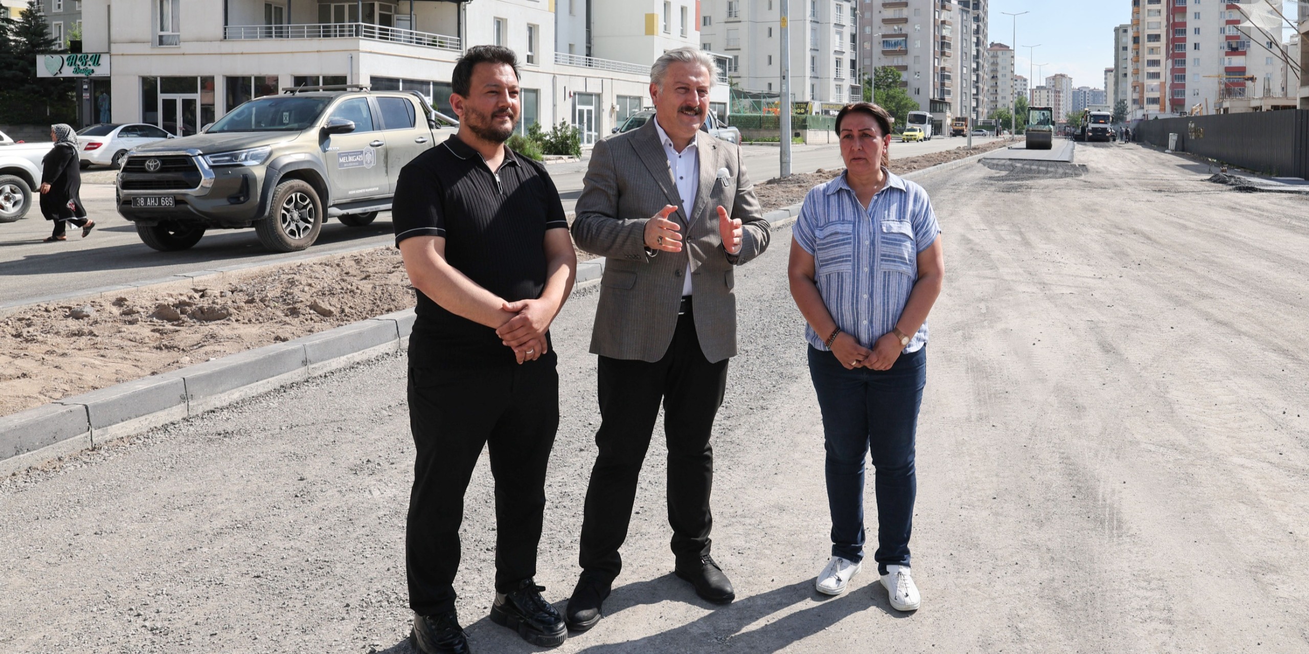 MELİKGAZİ BELEDİYESİ, YILDIRIM BEYAZIT MAHALLESİ’NE YAPTIĞI YENİ YOL İLE ULAŞIMI RAHATLATACAK