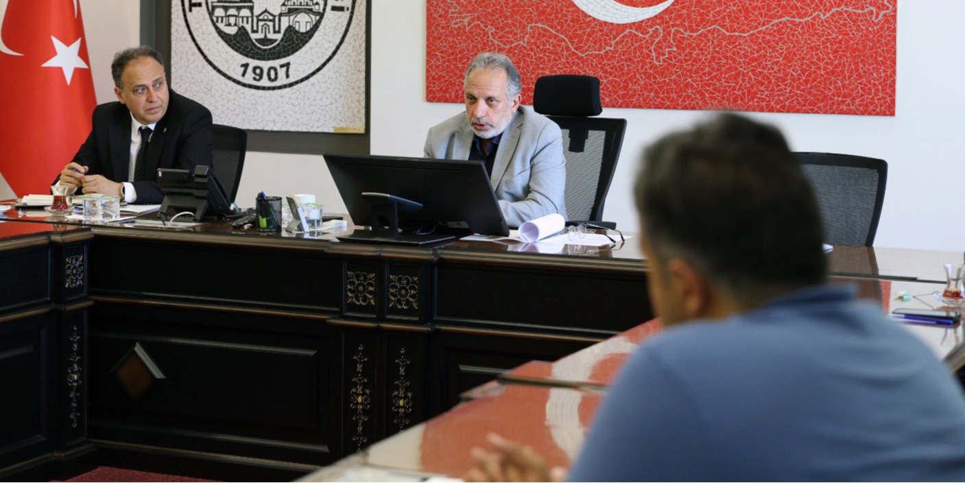 TALAS’TA MUHTARLARLA HİZMET ZİRVESİ 
