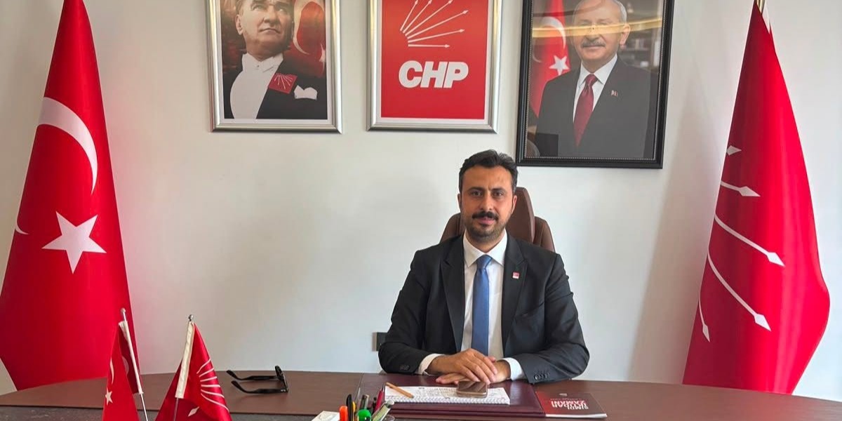 CHP’de yeni yönetim ilk paylaşımını yorumlara kapattı