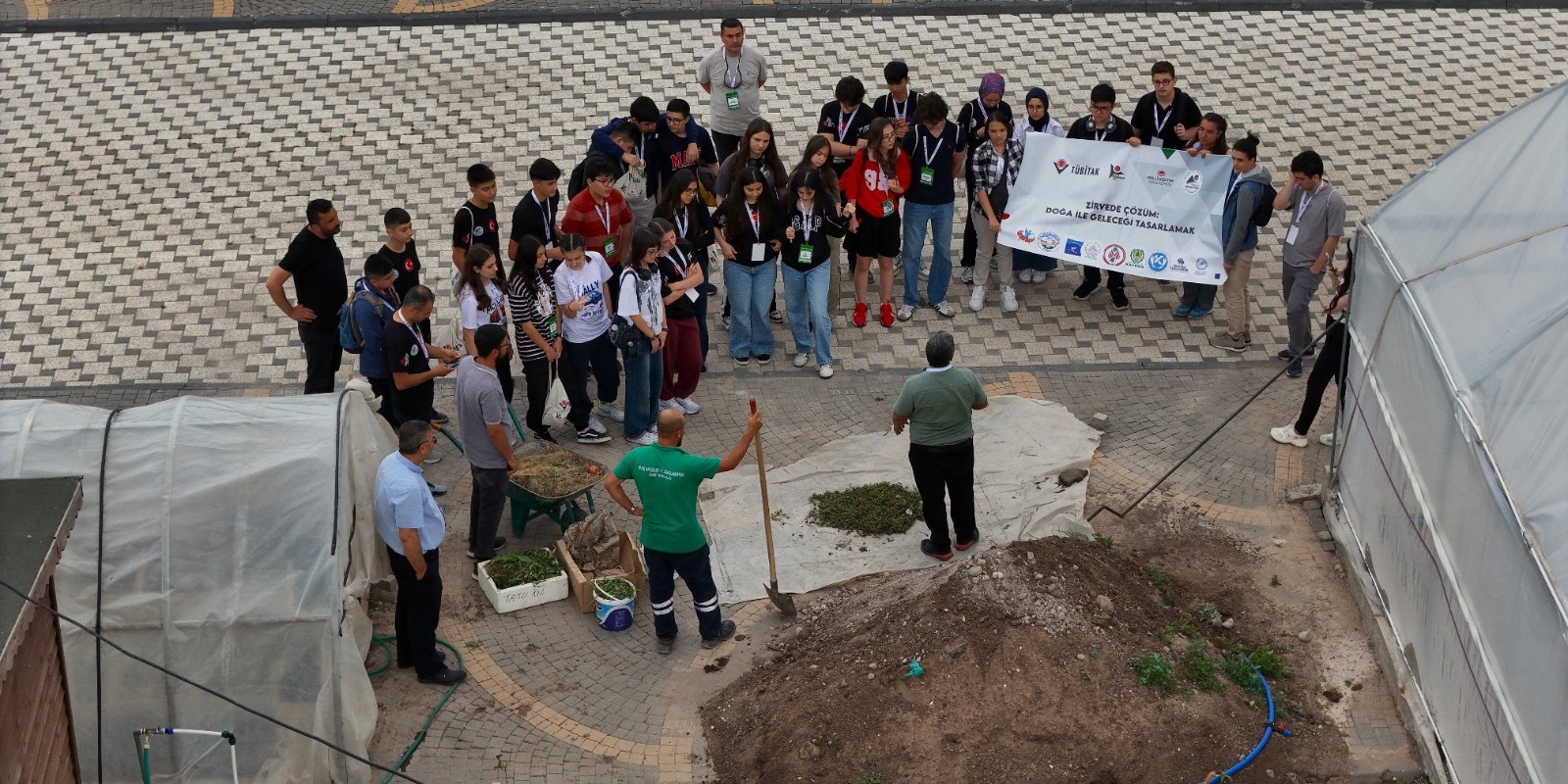 BÜYÜKŞEHİR’İN DOĞAL ÜRÜNLER BAHÇESİ’NE ANLAMLI ZİYARET