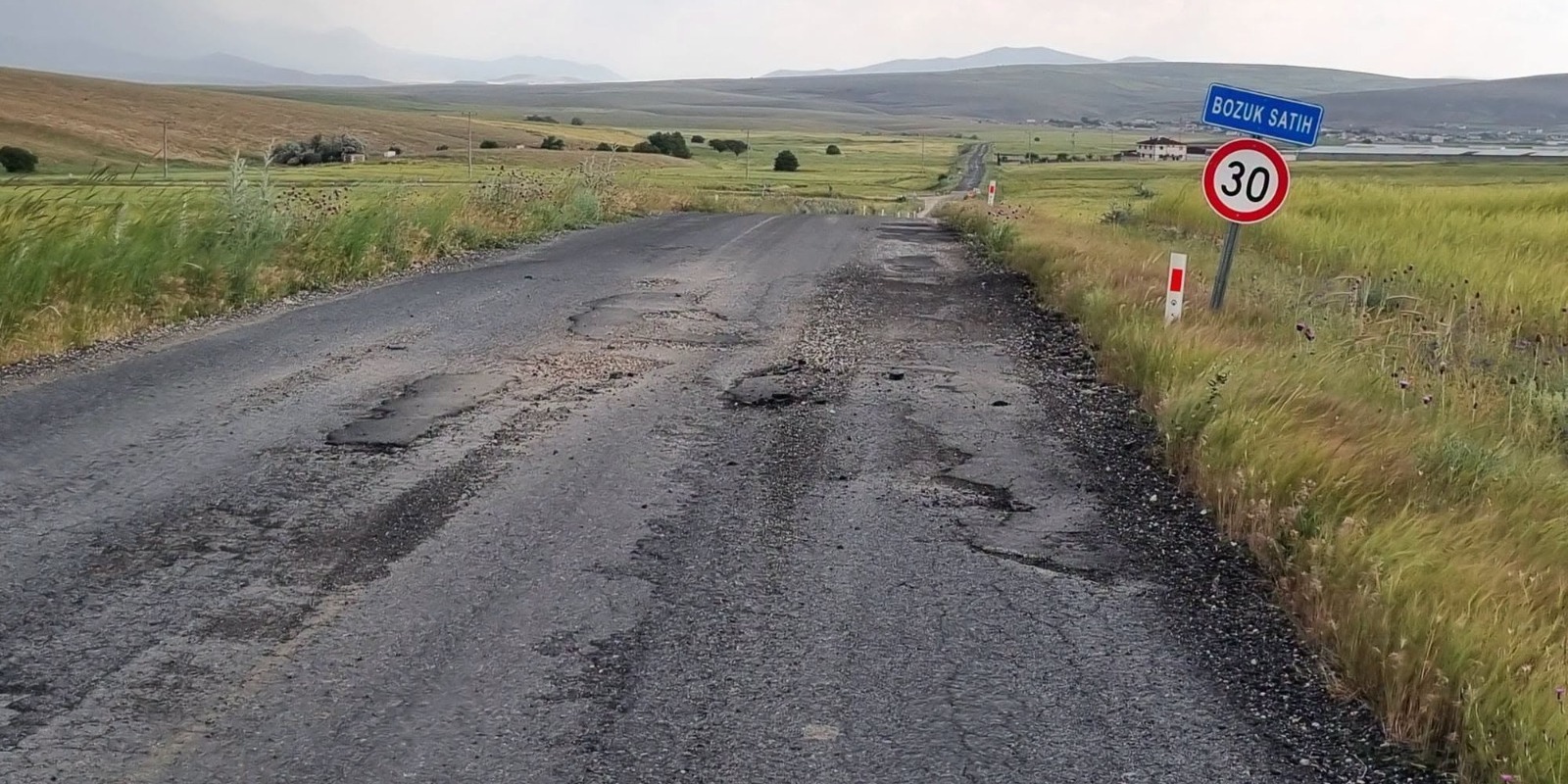 KAYSERİ-BOĞAZLIYAN SINIRINDA YOL ÇİLESİ "ULAŞIM DEĞİL, ÇİLE YOLU"