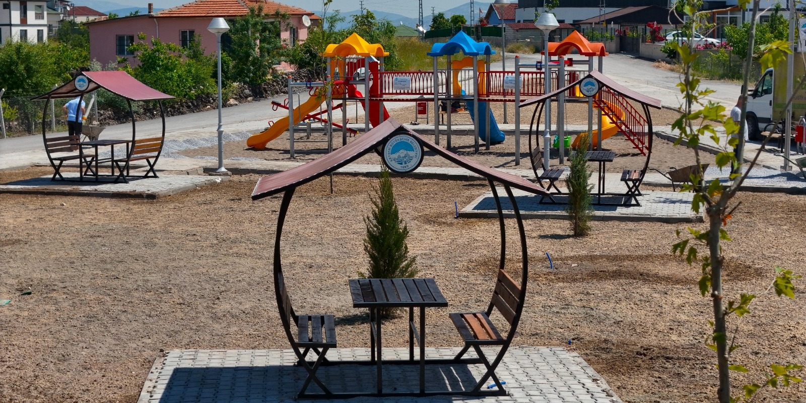 BÜYÜKŞEHİR’DEN KIRSALA MODERN YAŞAM ALANI: ÇEVRİL MAHALLESİ YENİ PARKINA KAVUŞUYOR