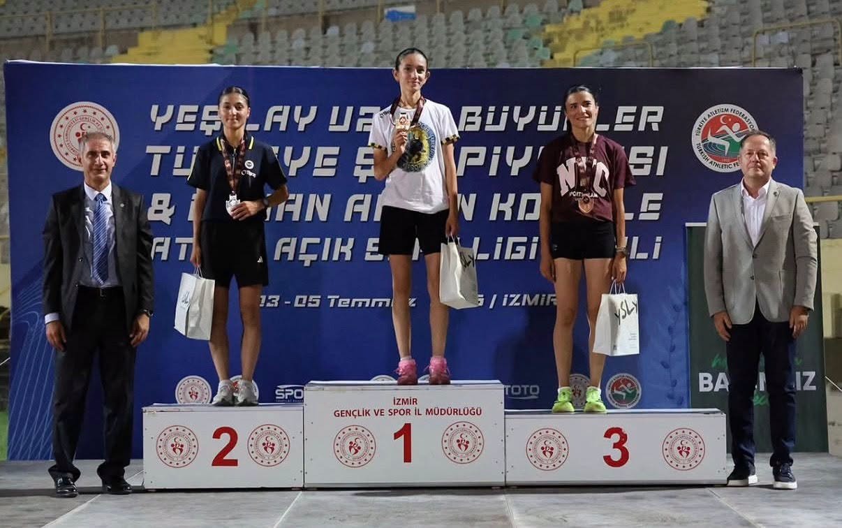 Atletizm sporcuları İzmir'den madalyalarla döndü