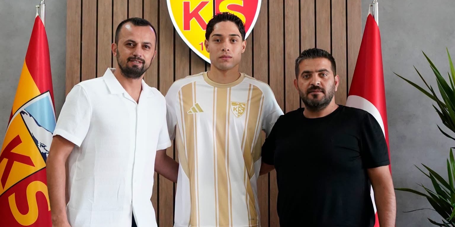 Kayserispor, Talha Sarıarslan ile 3 yıllık yeni sözleşme imzaladı
