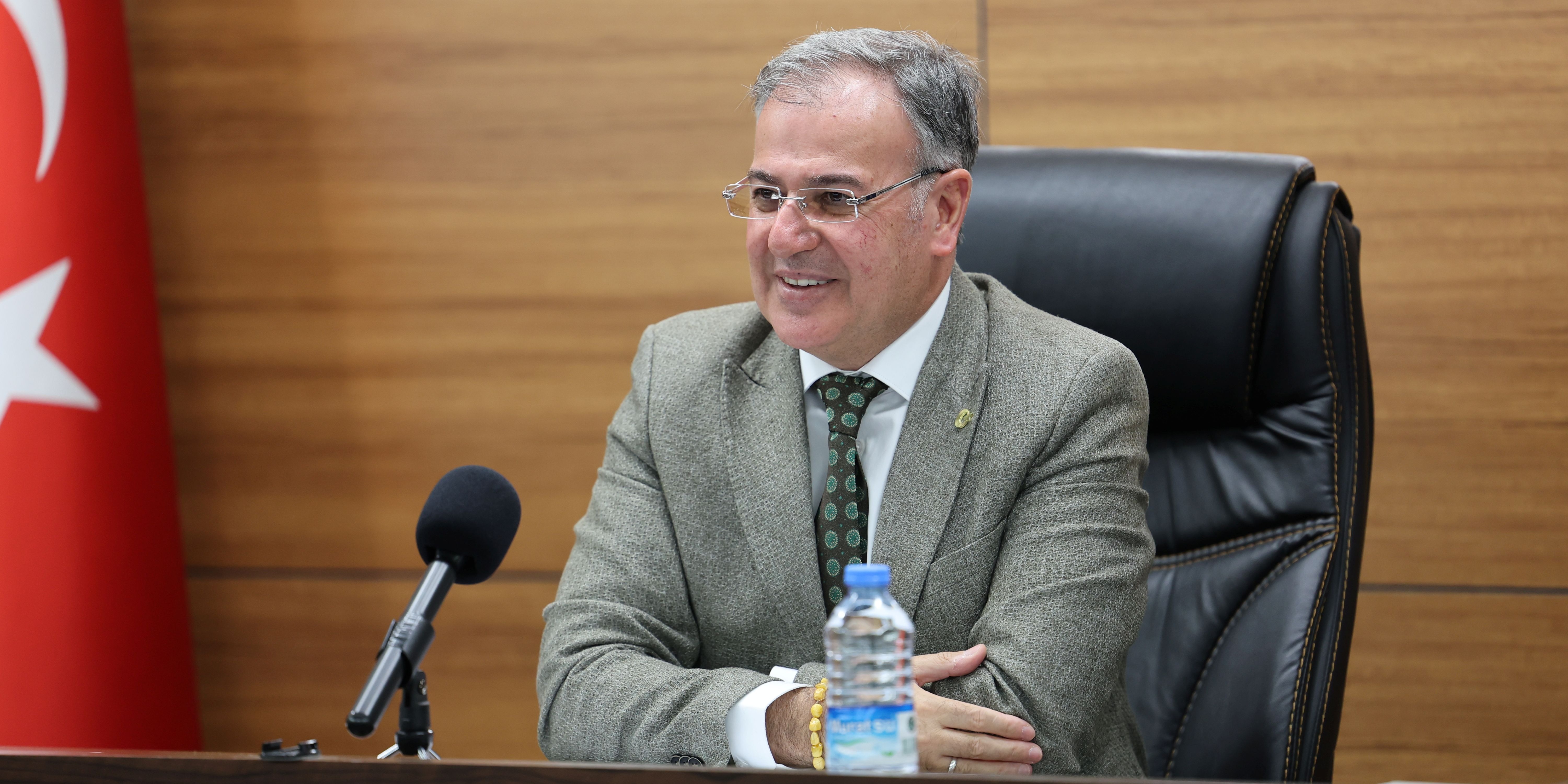 BAŞKAN ÖZDOĞAN: “HACILAR HER GÜN GELİŞİYOR, HER GÜN BÜYÜYOR
