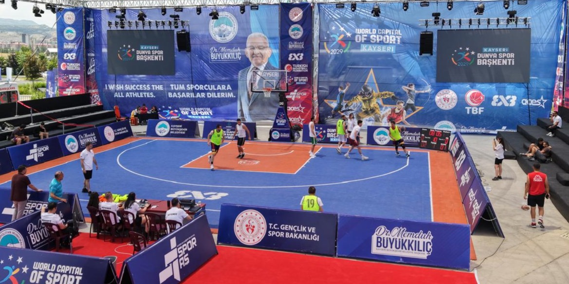 FIBA 3X3 LİTE QUEST 2026 TURNUVASI, KAYSERİ BÜYÜKŞEHİR EV SAHİPLİĞİNDE BAŞLADI