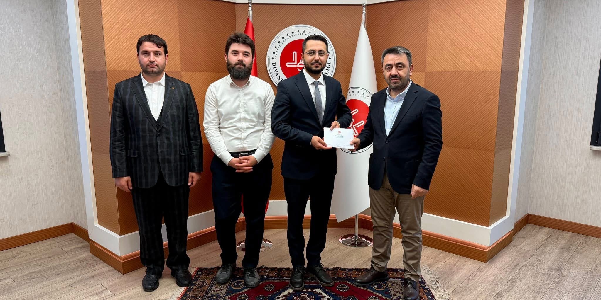 Kayseri'de ezanı güzel okuma yarışmasının il birincisi belli oldu
