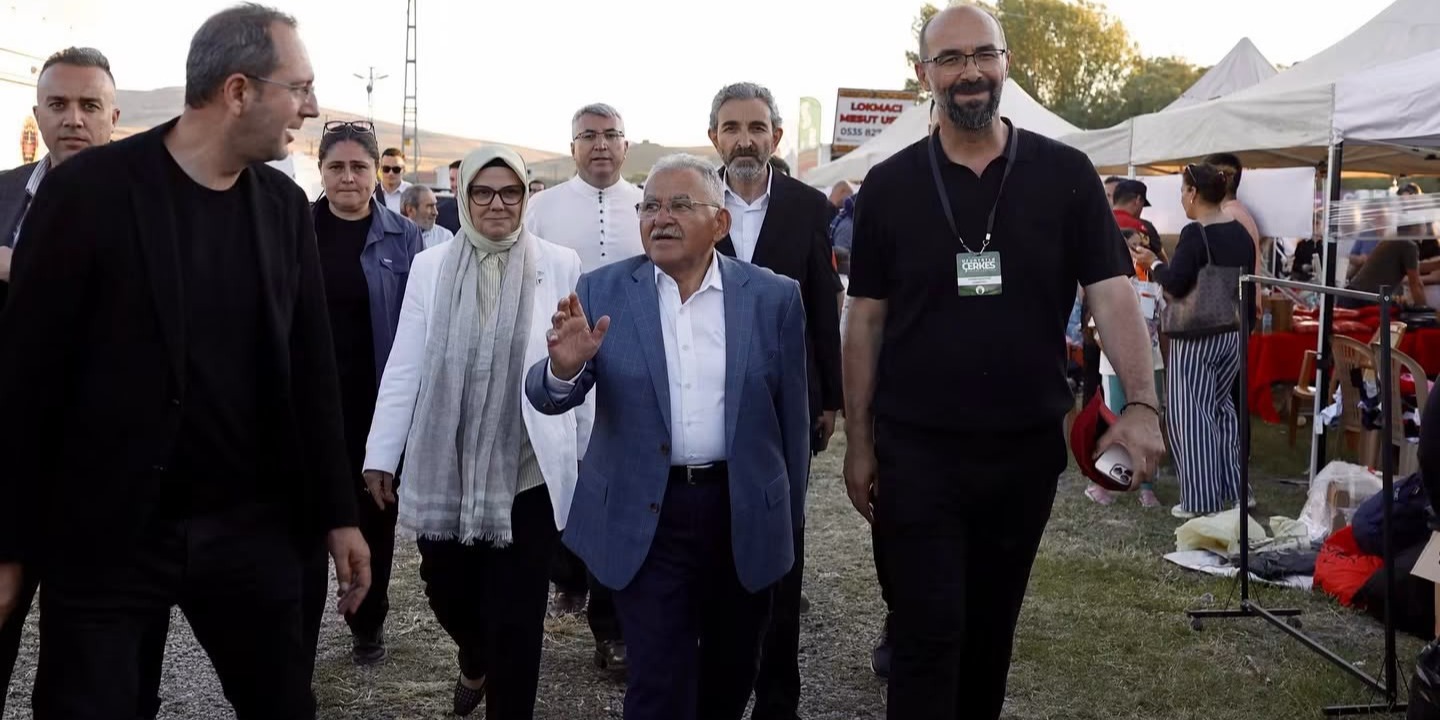 BAŞKAN BÜYÜKKILIÇ’TAN UZUNYAYLA ÇERKES KÜLTÜR FESTİVALİ'NDE BİRLİK VE KARDEŞLİK VURGUSU
