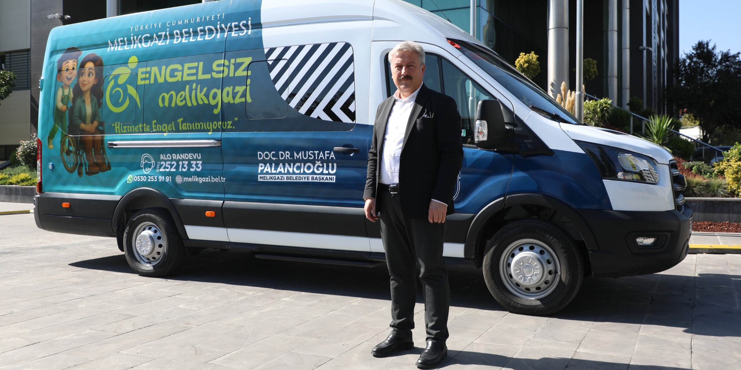 MELİKGAZİ HİZMETTE ENGEL TANIMIYOR