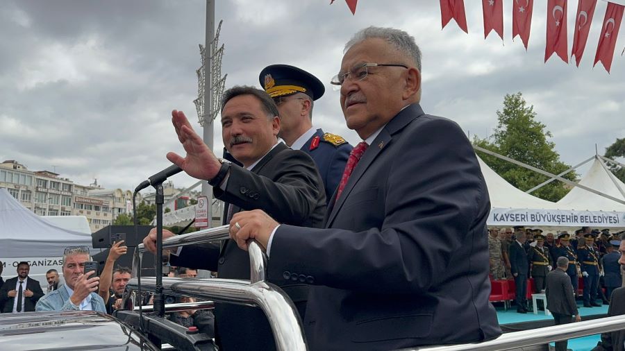 Kayseri’de 30 Ağustos Zafer Bayramı coşkuyla kutlandı