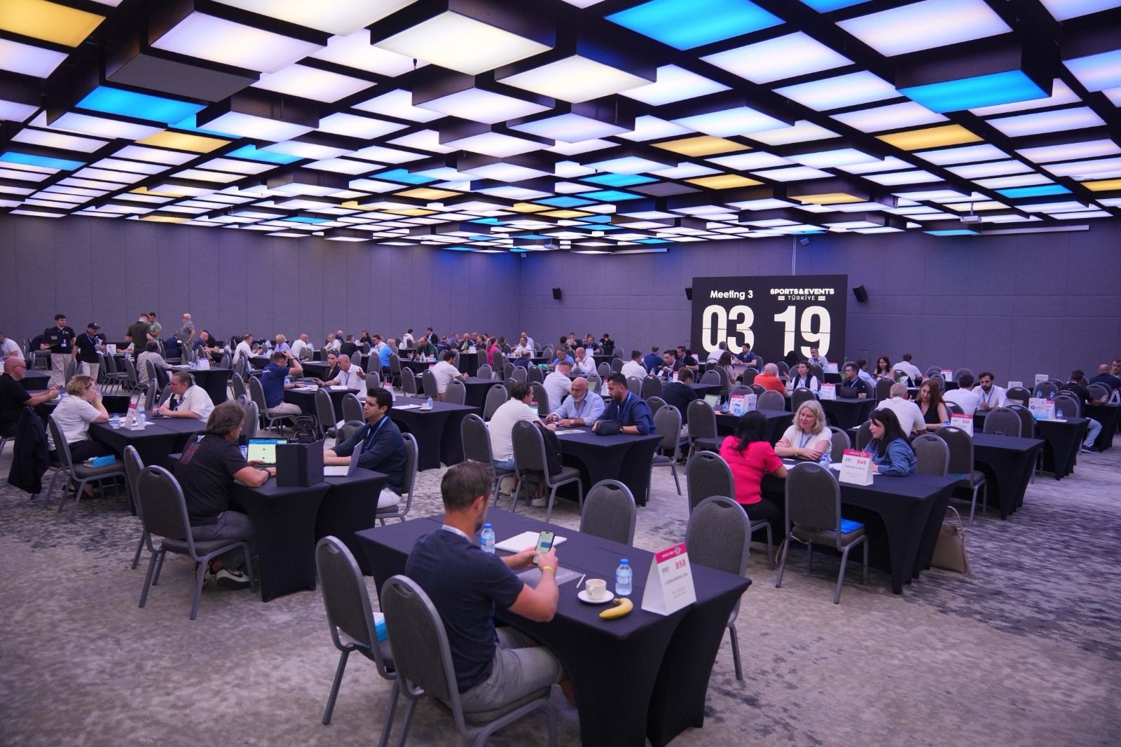 ERCİYES, ANTALYA’DA 21 ÜLKEDEN GELEN YABANCI SPOR TURİZMİ ALICILARINA TANITILDI - Görsel 1